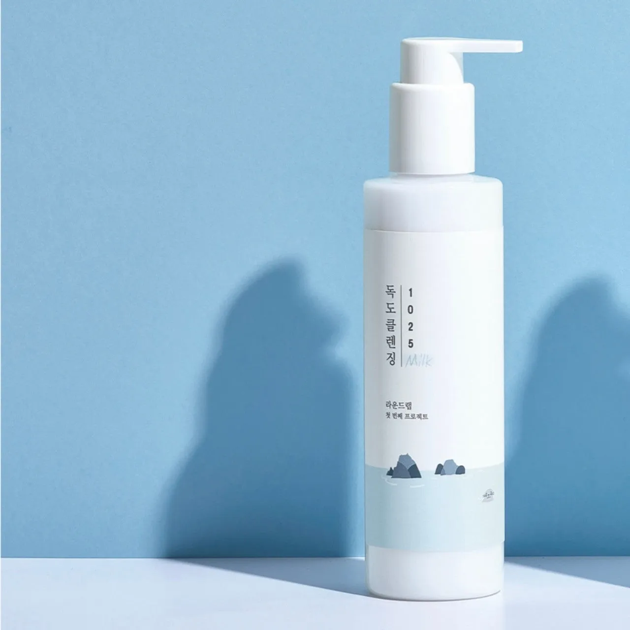 1025 Dokdo Cleansing Milk