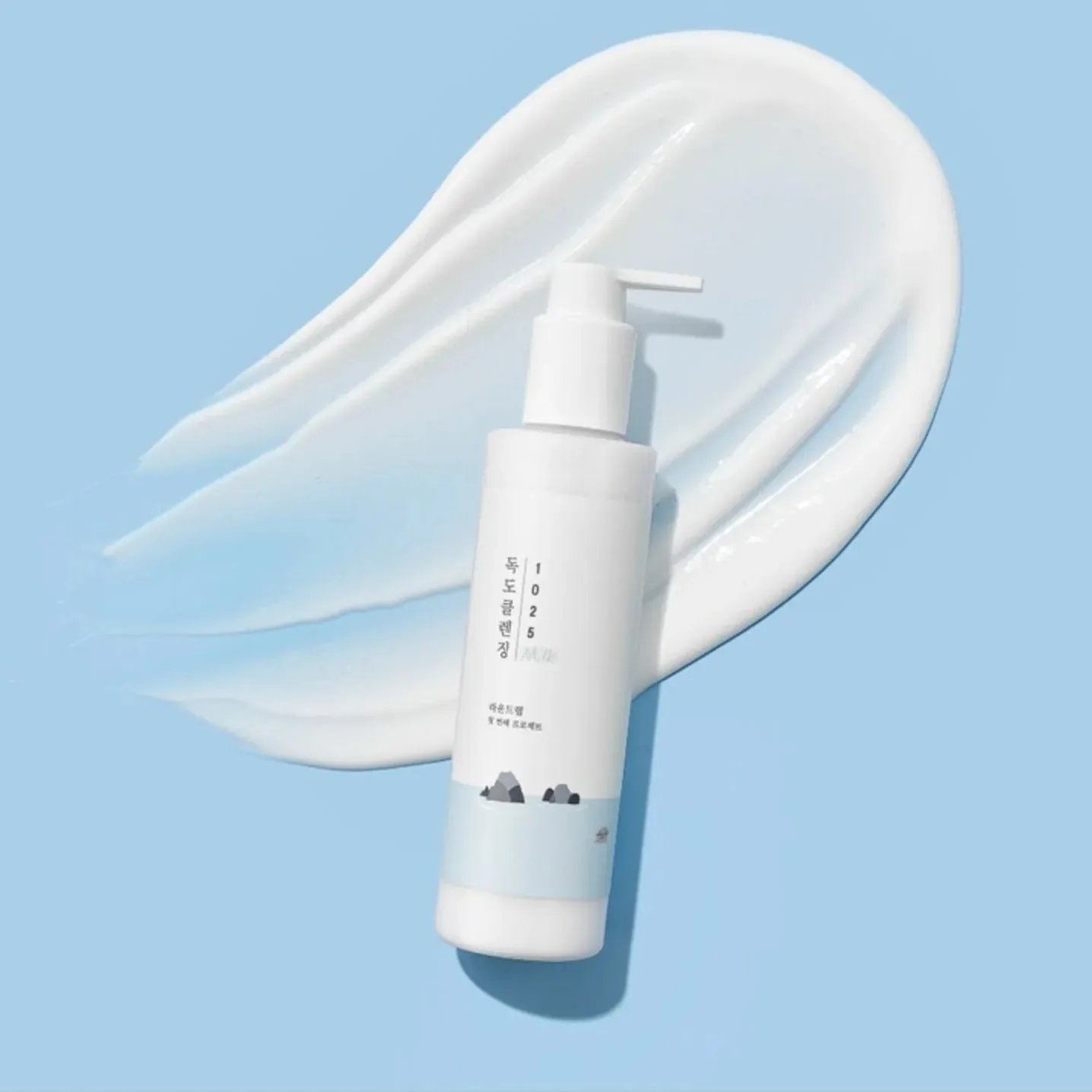 1025 Dokdo Cleansing Milk