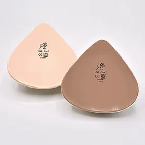 1042 Triangle Lightweight Breast Prosthesis | Tawny
