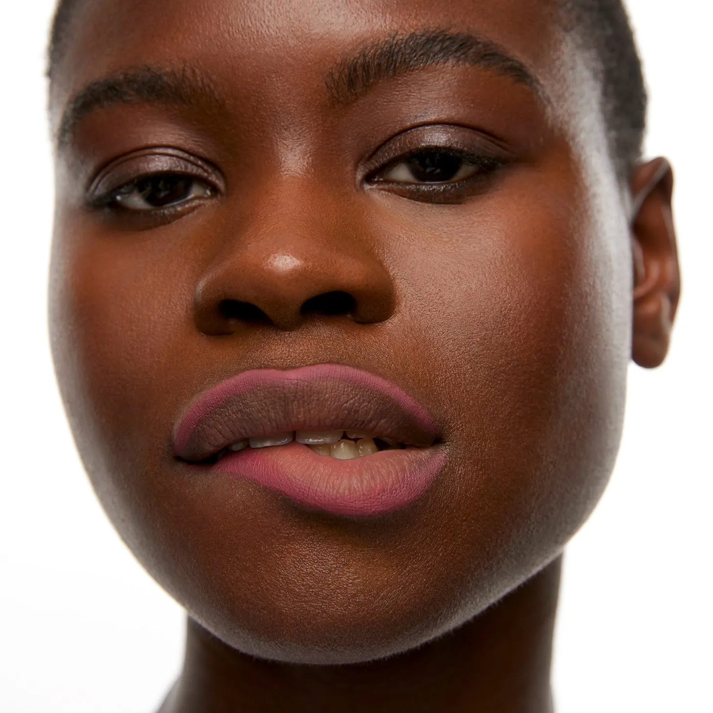 360 Contour Lip Liner