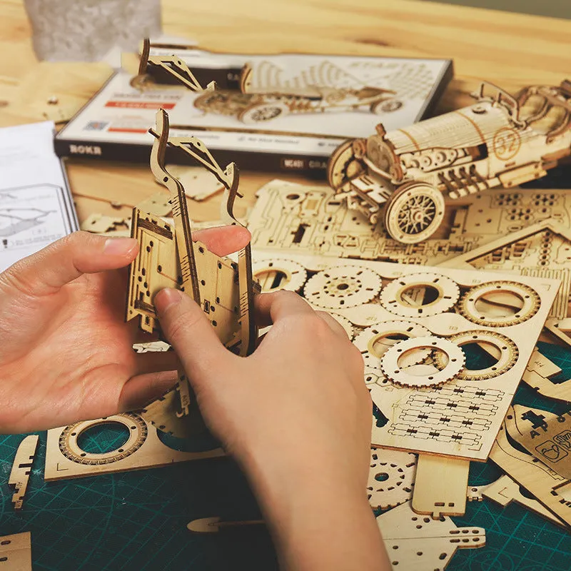 3D Wooden Puzzle Train Model DIY Wooden Train Toy Mechanical Train