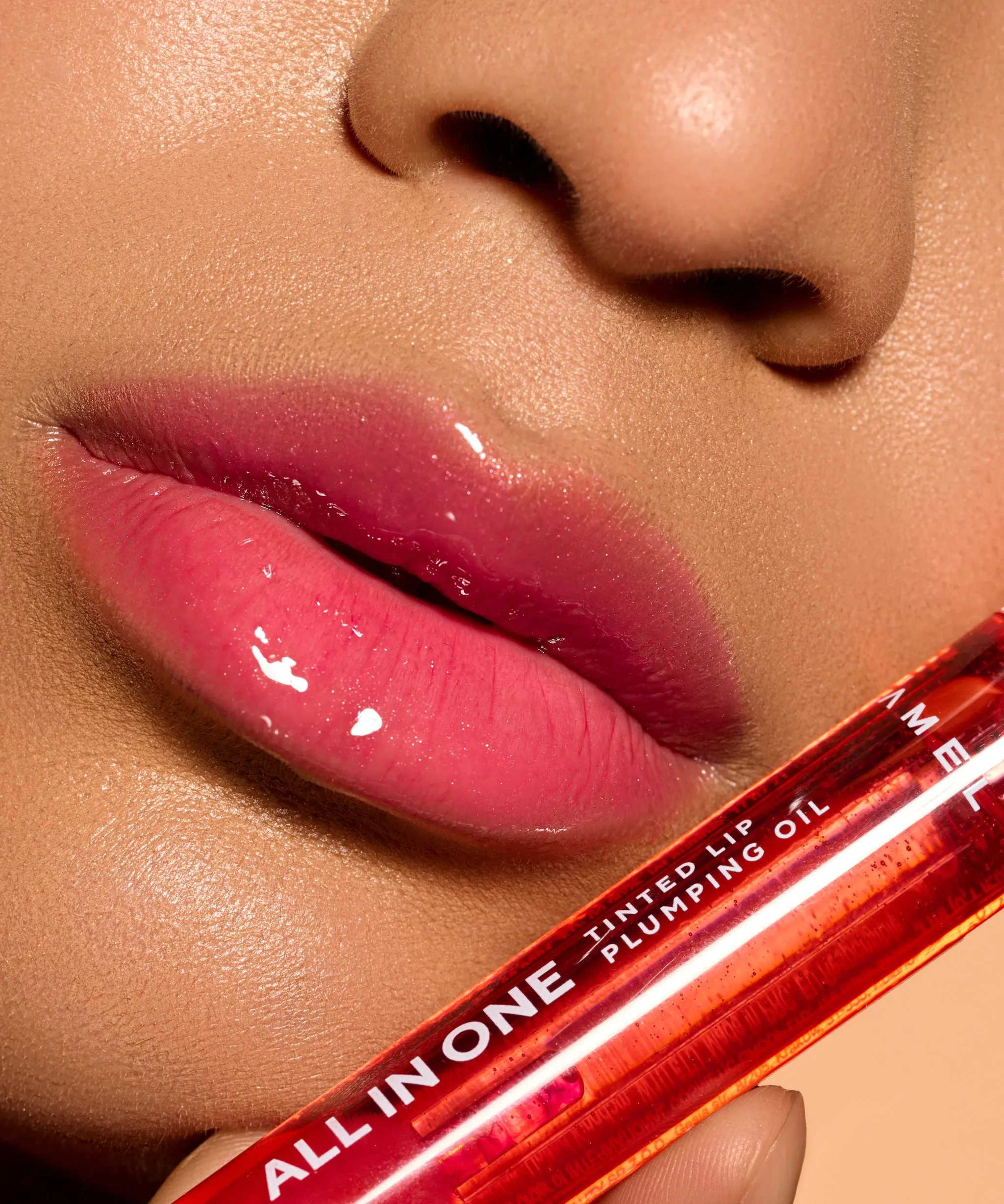 All in One Lip tinted plumping oil
