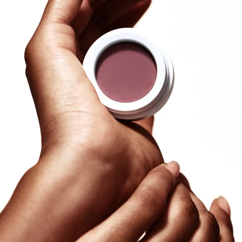 All Over Color Creamy Finish - Sisserou