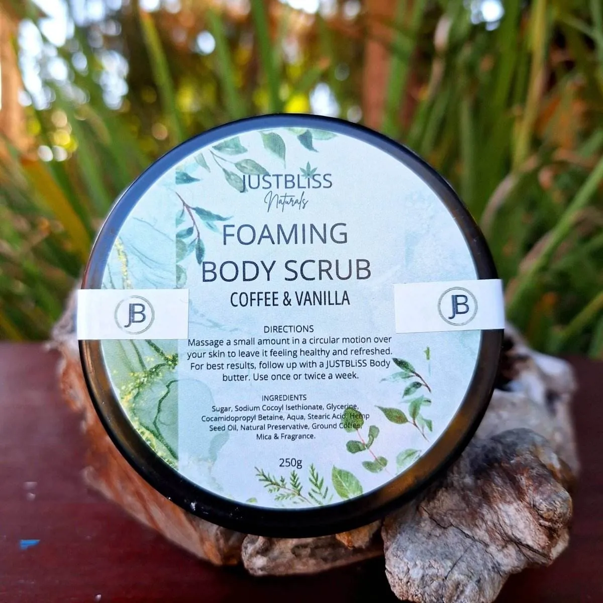 BODY SCRUB: Coffee & Vanilla (250g)