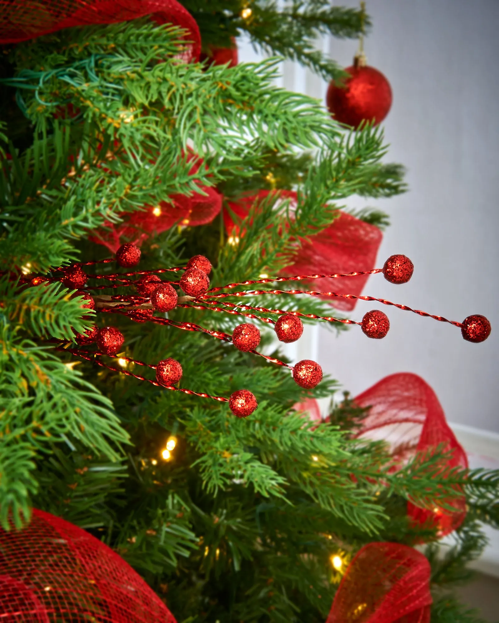 Red Berry Christmas Tree Spray, 78 cm