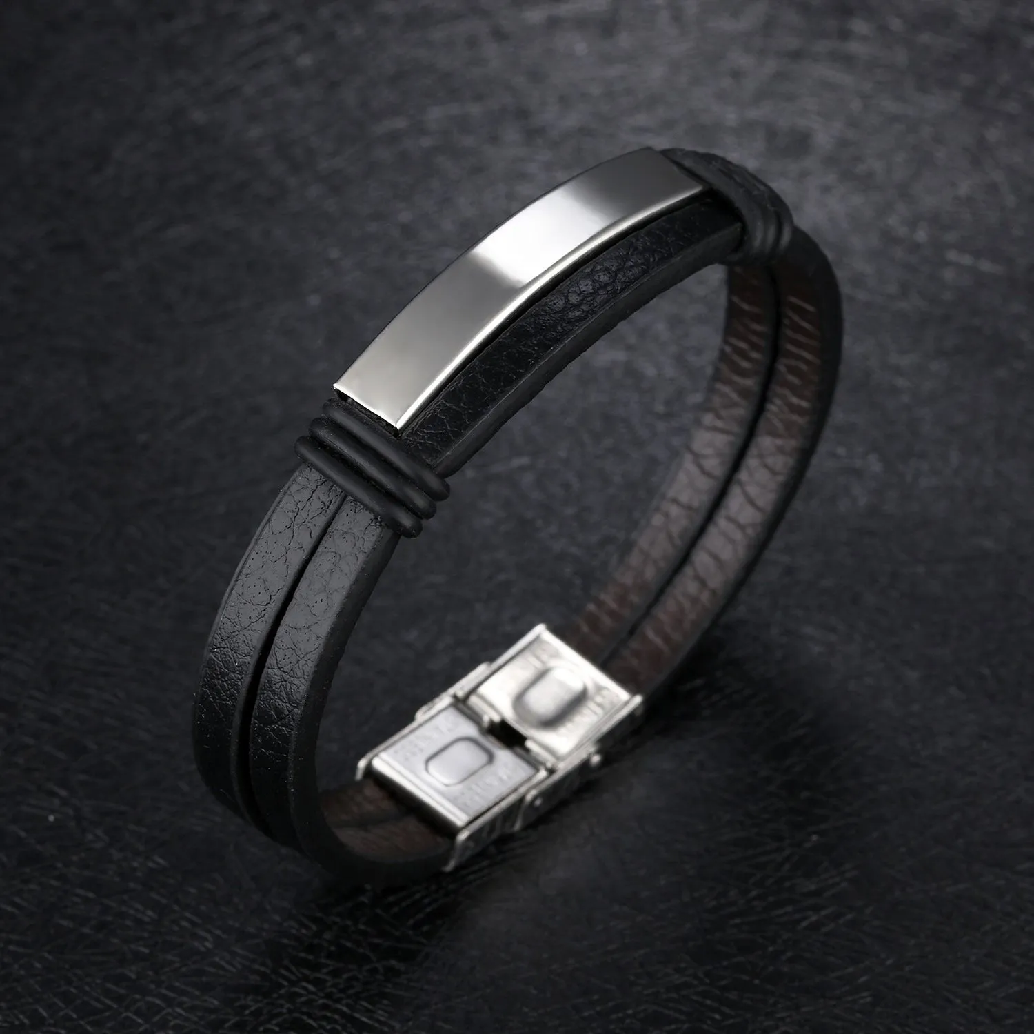 Smooth leather bracelet