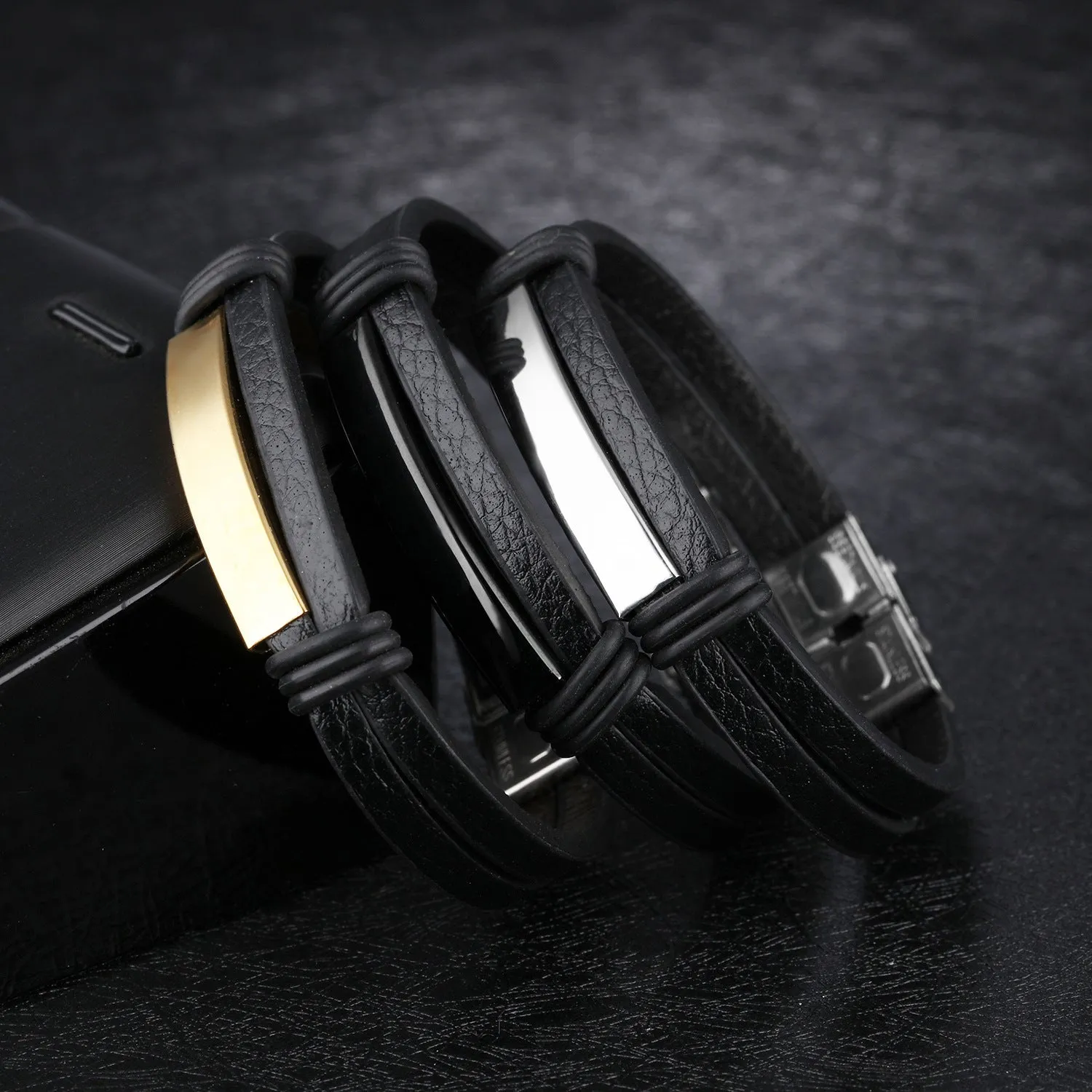 Smooth leather bracelet