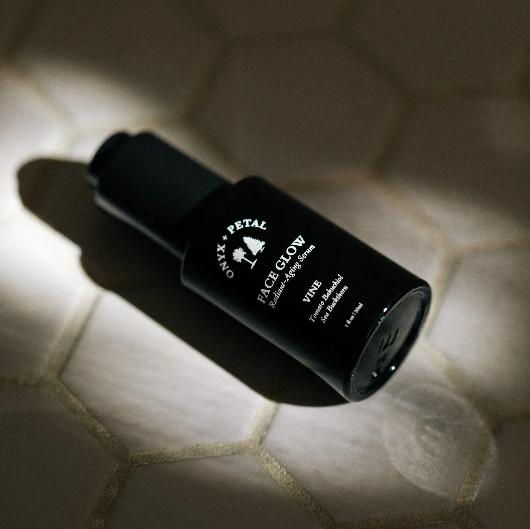 Vine Face Glow Radiant-Aging Serum 1oz